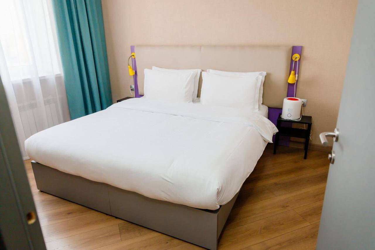 City Hotel Shymkent Exterior foto