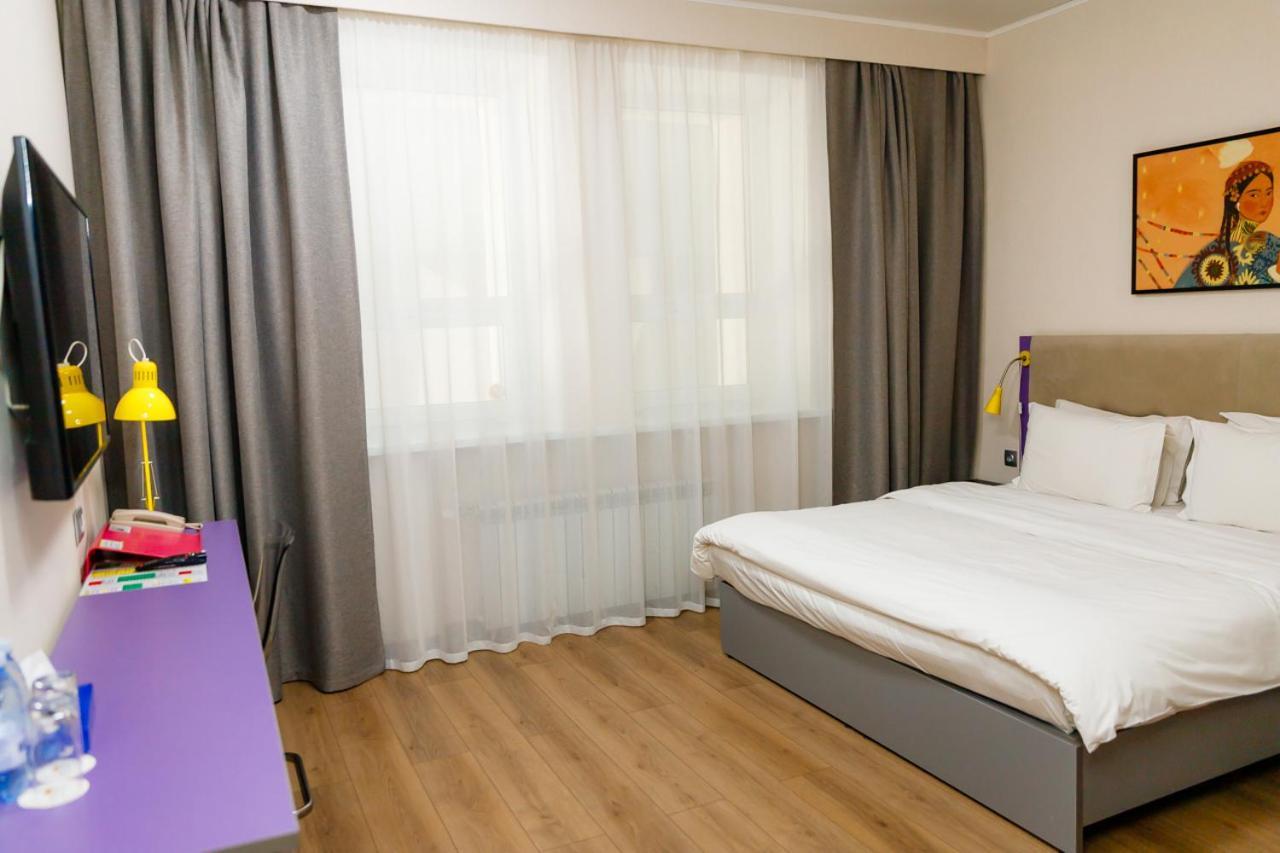 City Hotel Shymkent Exterior foto